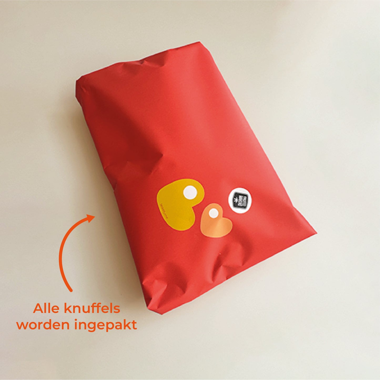 knuffelkussen ingepakt als cadeau