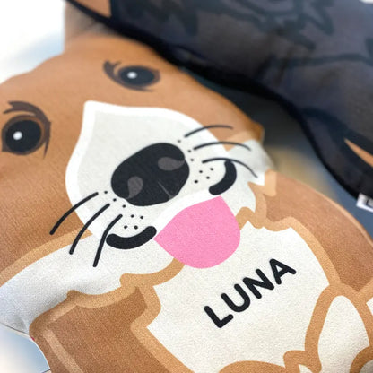 Een close-up van een kussenportret van een hond