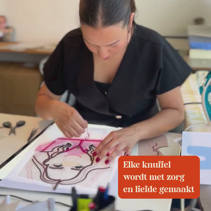 The original knuffel - Houdt vast wie je liefhebt